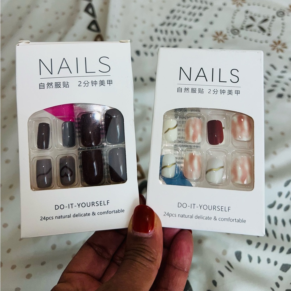 Assorted False Nail Bundle - Picture 10 of 13